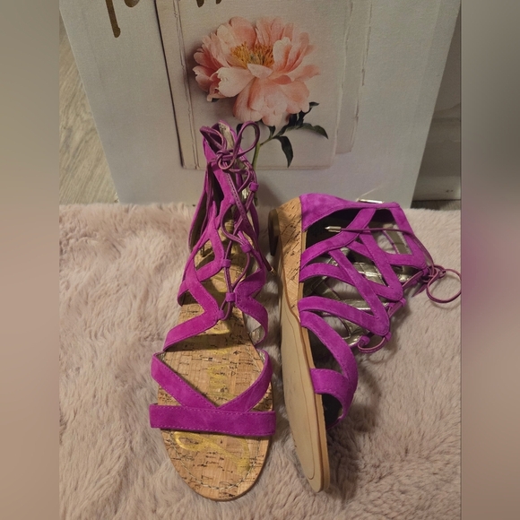 Sam Edelman Fuchsia Strappy Sandals - Picture 3 of 5